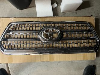 2016 Toyota Tacoma Factory Grill (Chrome)
