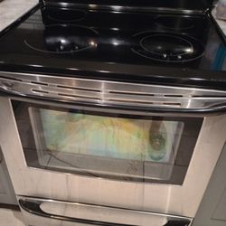 Kenmore Electric Stove