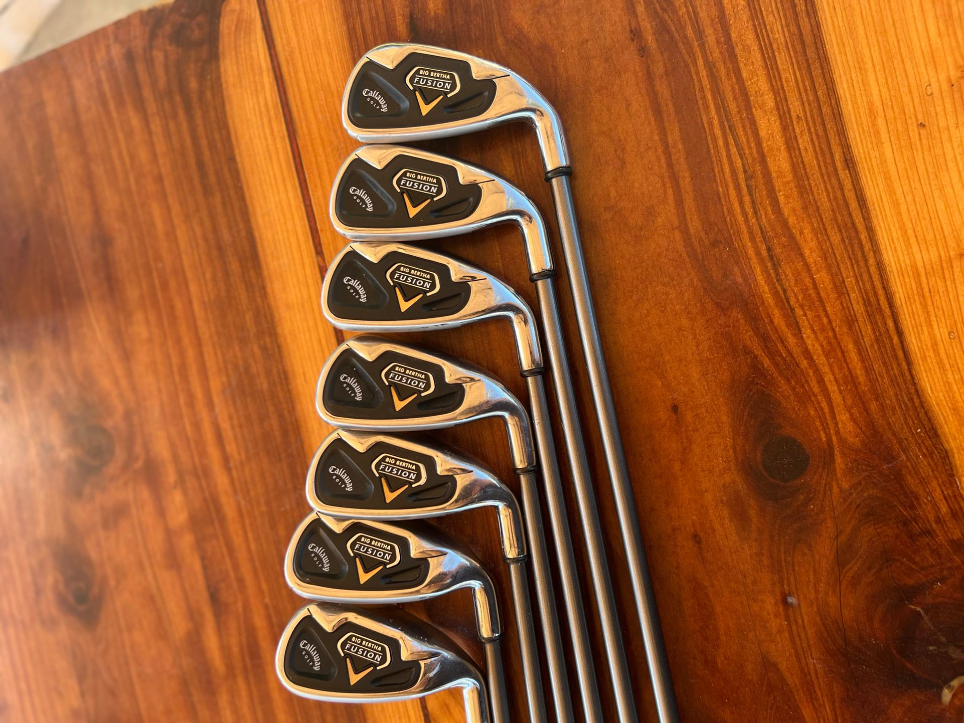 Callaway Big Bertha Fusion Iron Set, 5 Thru A- Wedge 7 Irons, In Great Condition W/regular Flex Graphite Shafts!Lamkin Nice Grips, Check Pics,$175