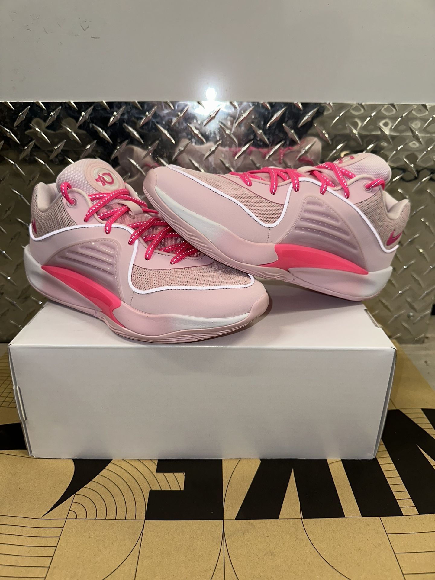 Size Men's Nike By You KD 16 “Aunt Pearl” Colorway Size Womens
