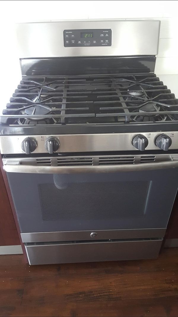 GE Stainless steel gas range stove for Sale in Newcastle, WA - OfferUp