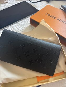 Black Wallet