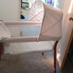 Baby Bassinet Chicco Brand