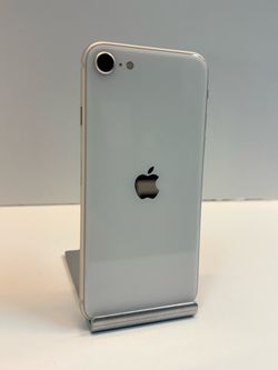 Apple iPhone SE3 64gb. ( Unlocked Phone )