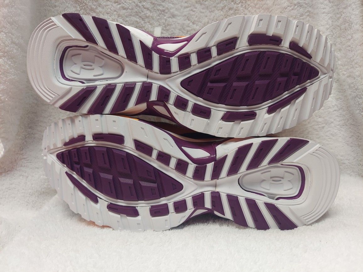 Under Armour Kelsey Plum Hooper Size 10 1/2