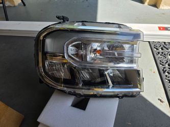 Ford Maverick Headlights