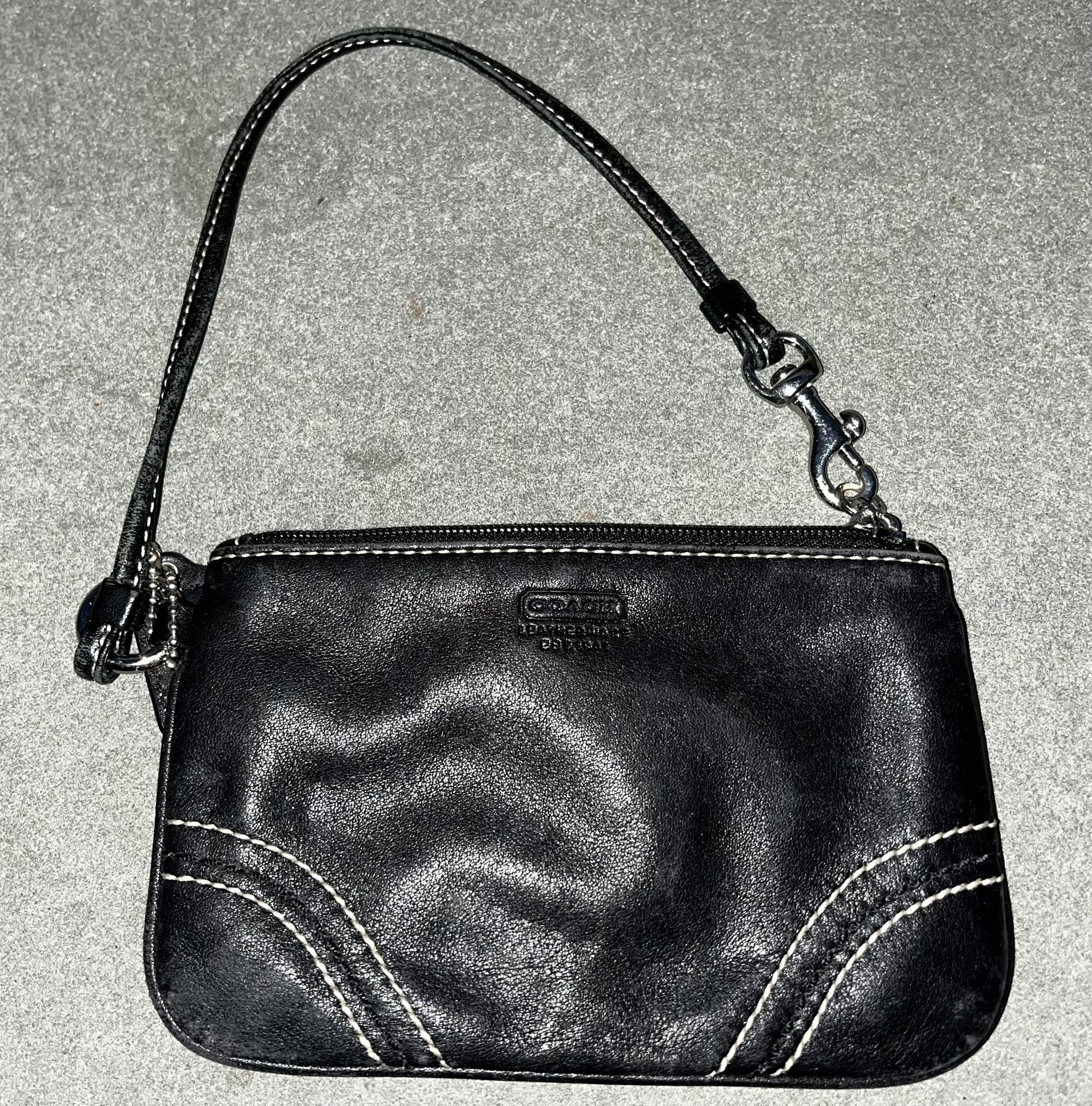 COACH Leather Wristlet Clutch Wallet Pouch
