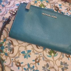 Mikhael Kors Wallet Barely Used 
