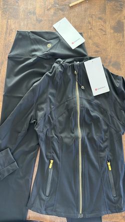 Lululemon Define Jacket & Leggings Set
