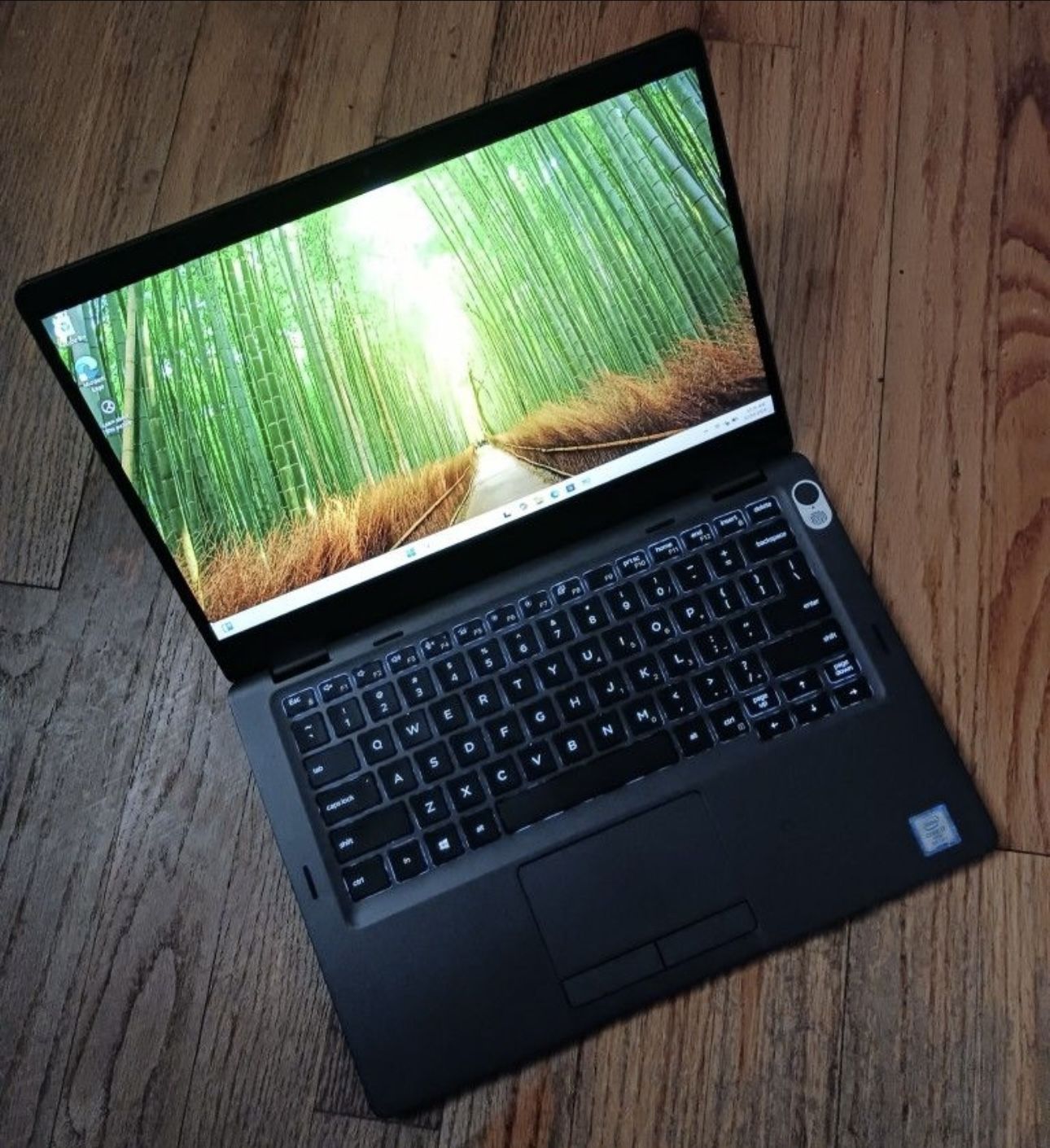 Dell Latitude Touchscreen 2 in 1 Laptop/Tablet Intel Core i7-8665u 16 GB RAM 256 GB SSD Webcam 1080P LCD USB C Port Wi-Fi & BT Wireless Windows 11 Pro