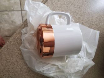 Copper and ceramic mug set