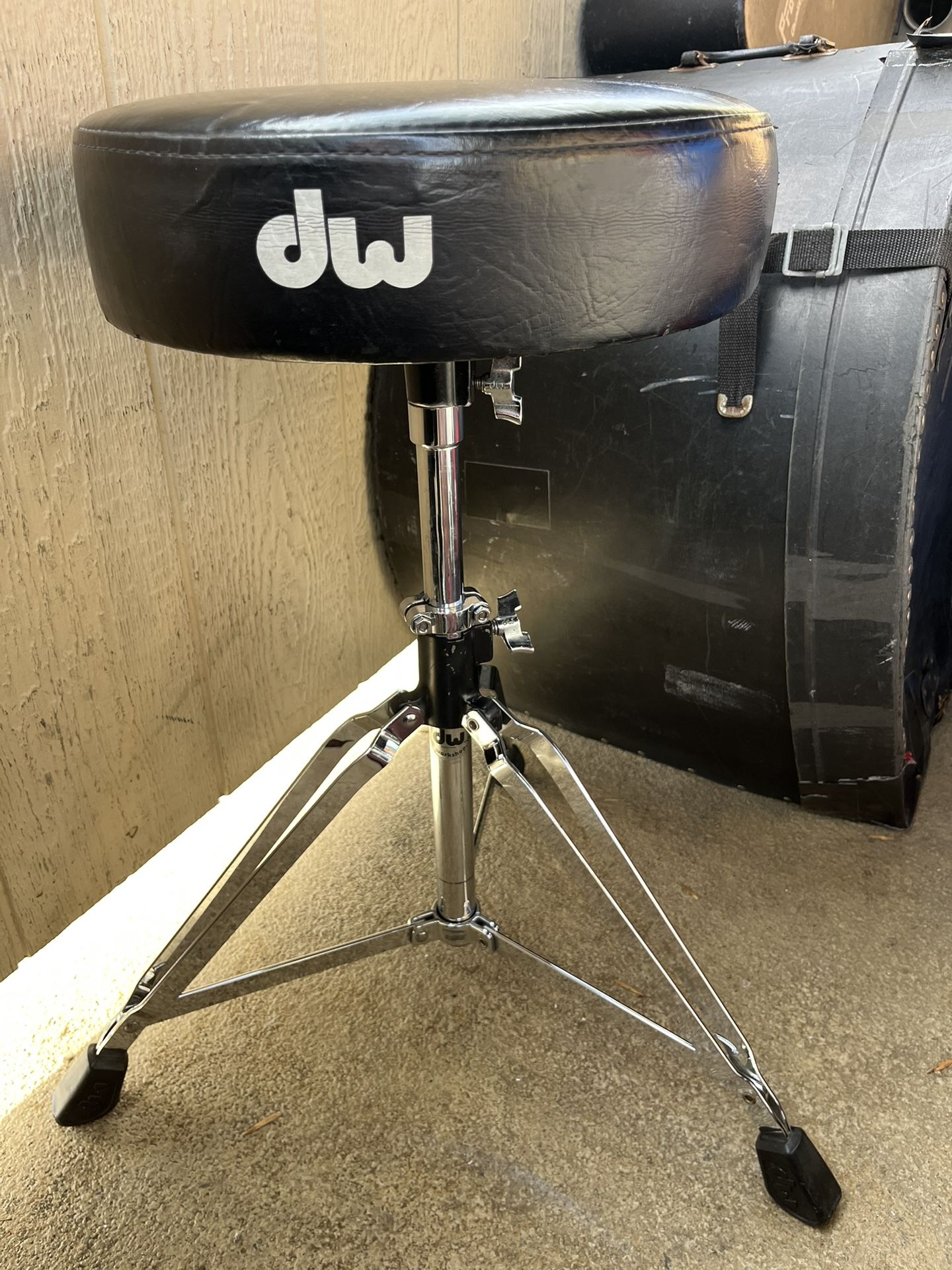DW Drum Throne, Seat, Chair. Heavy Duty $35. Cymbal