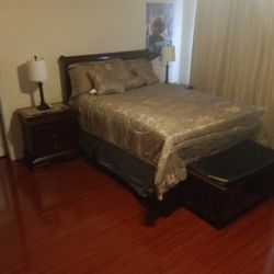 Complete Bedroom Set With Desk, Shelf, TV And TV Stand