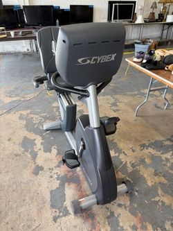 Cybex 625R Recumbent Exercise Bike