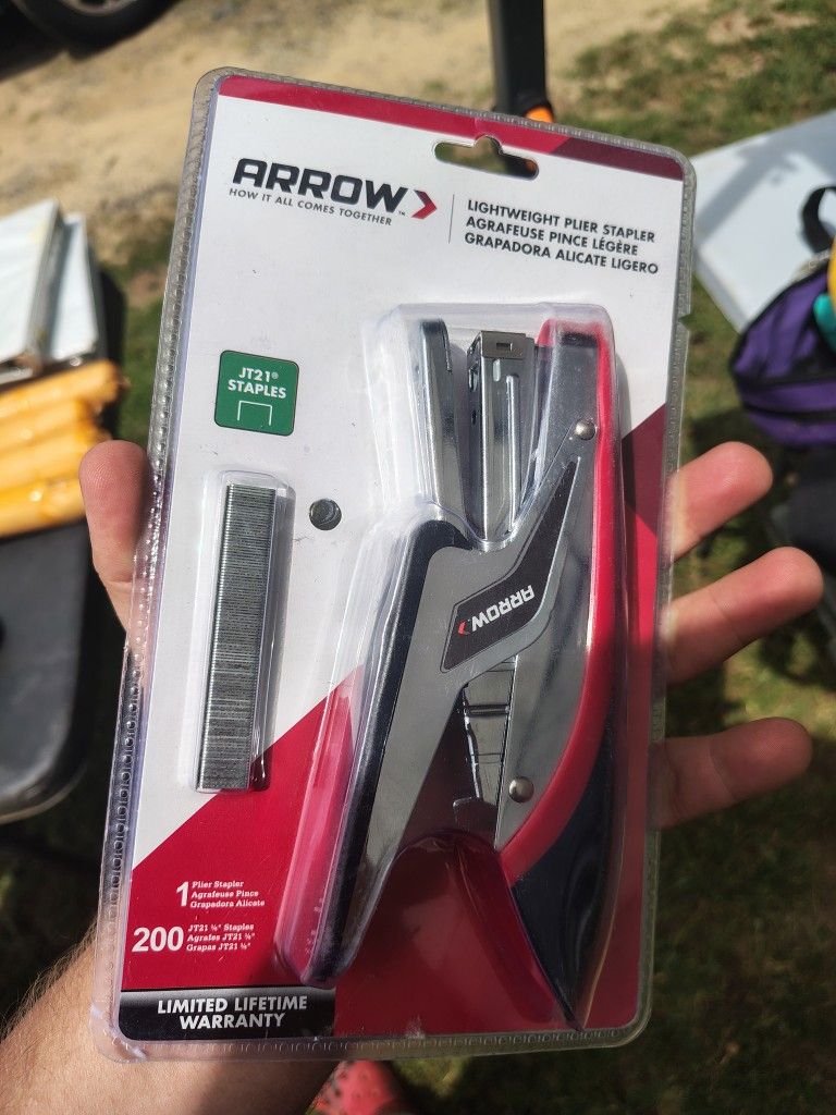 Staple Gun