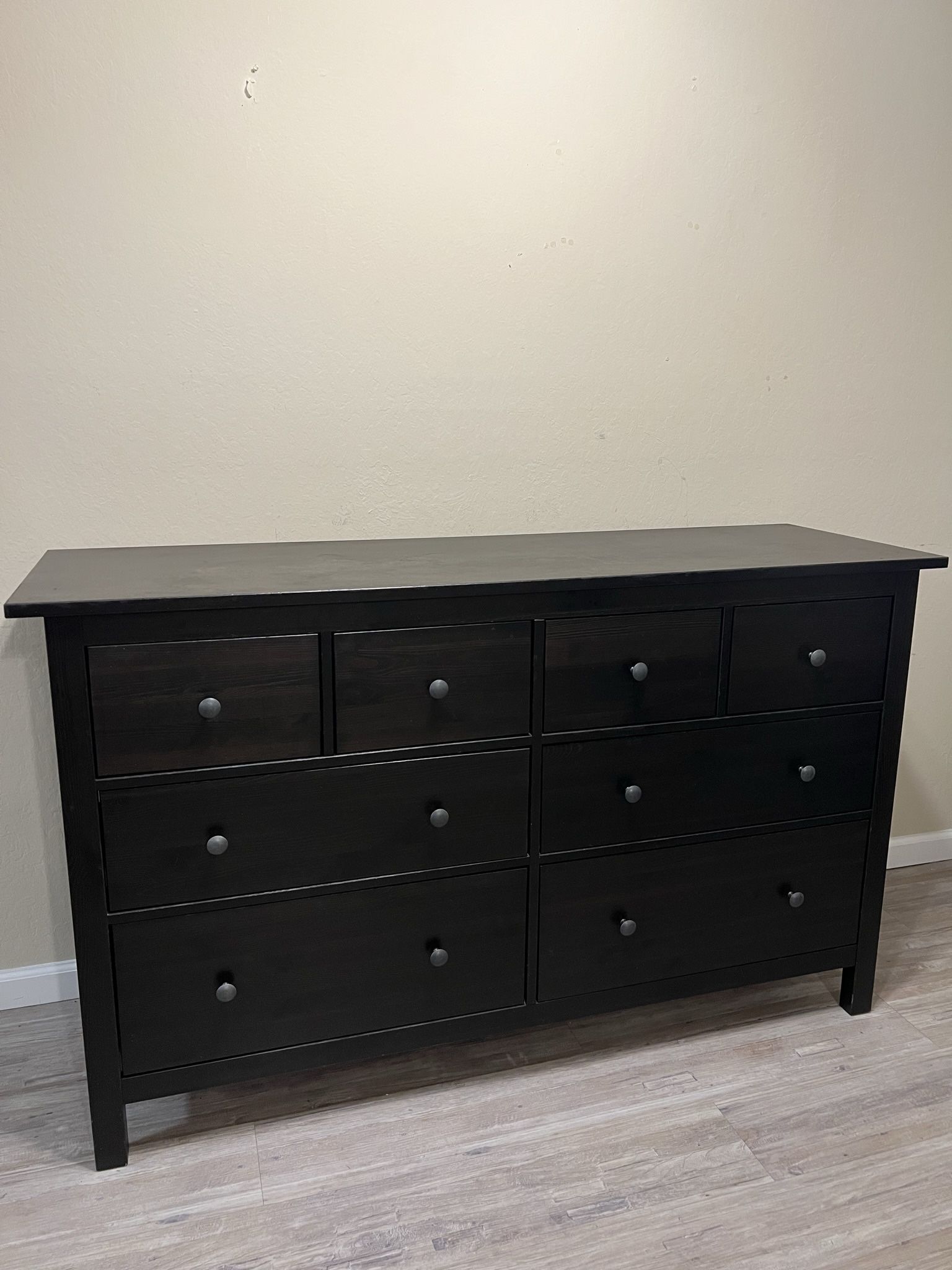 IKEA HEMNES 8 Drawer Dresser