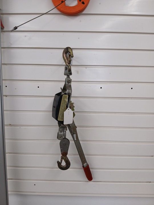 Double Cable Hoist
