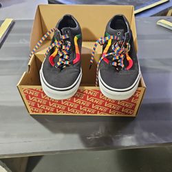 Shoes Mans  Size 7