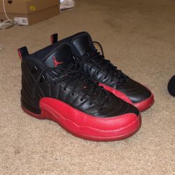 Jordan 12 Retro Flue Game (2016)