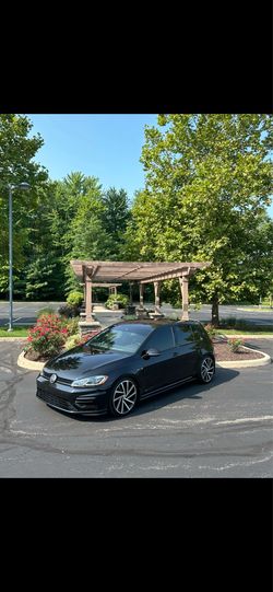 2018 Volkswagen Golf R