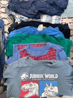 Boy 2t clothes bundle