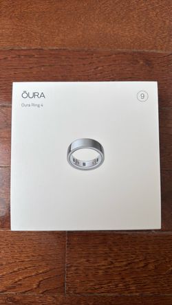 Oura Ring 4 - Size 9 - Silver - Brand New