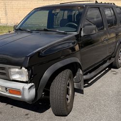 94 Nissan Pathfinder