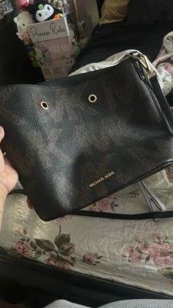 Crossbody Mk Puse $50