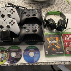 Xbox 1 Game Counsel, Controllers, Headphones, & Games