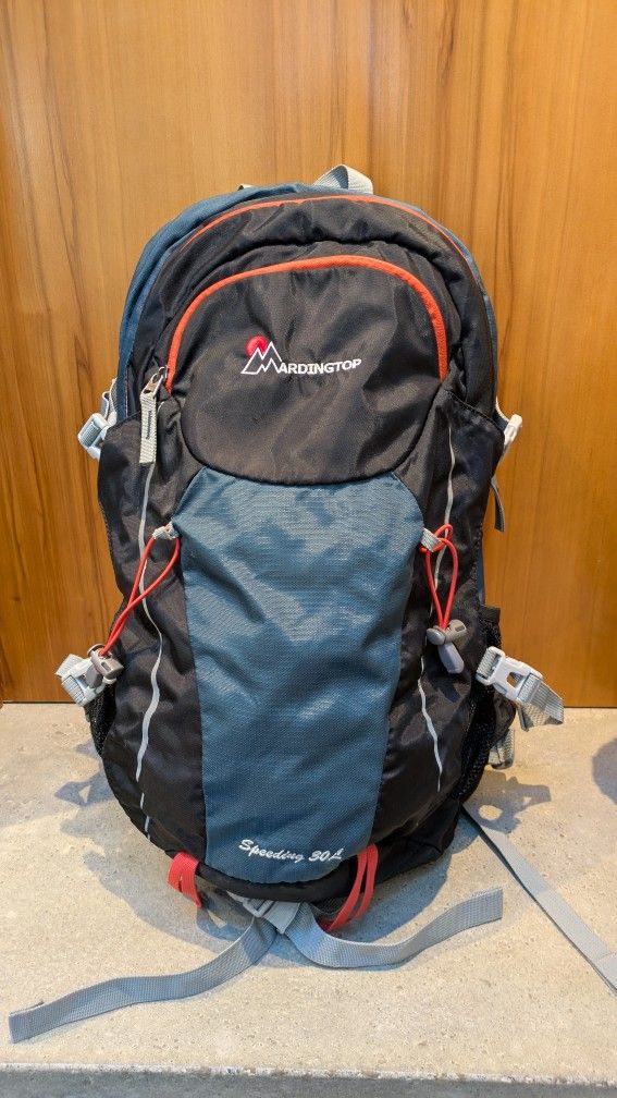 Mardingtop "Speeding" 30L Hiking Daypack