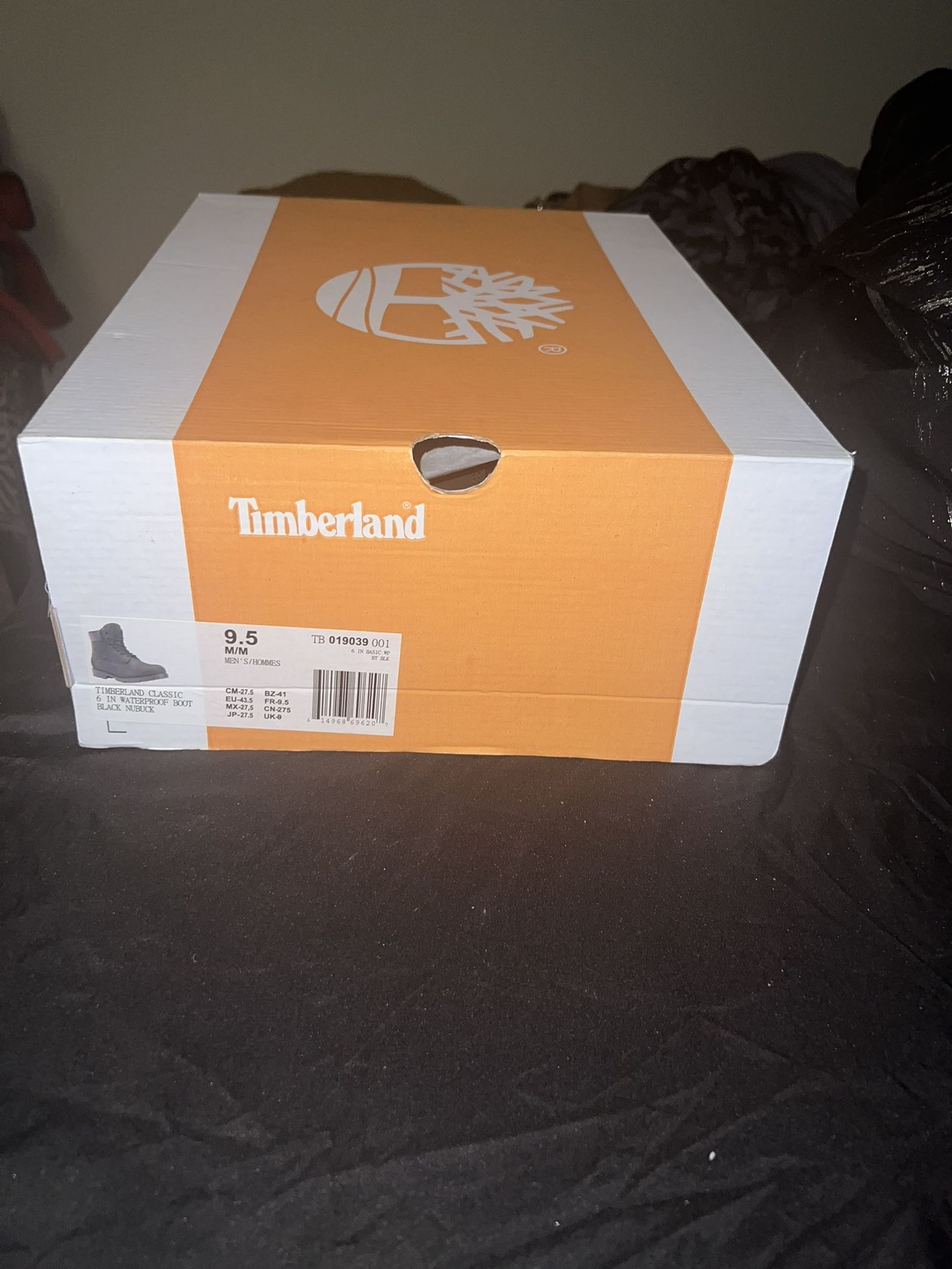 9.5 Brand New Never Worn Black Timberland Boots