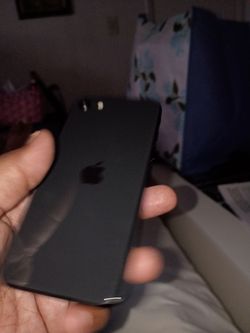 Unlocked iPhone SE 2nd gen