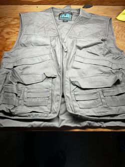 Master Sportsman Outdoor Vest Size XXL