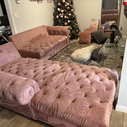 Pink tufted sofa 