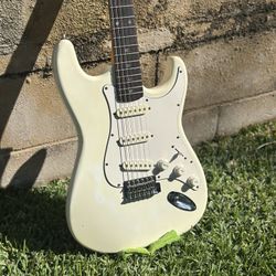 Fender Stratocaster Vintera 60s Modified