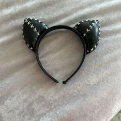 black stitch cat ears 