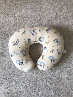 Baby Feeding Pillow