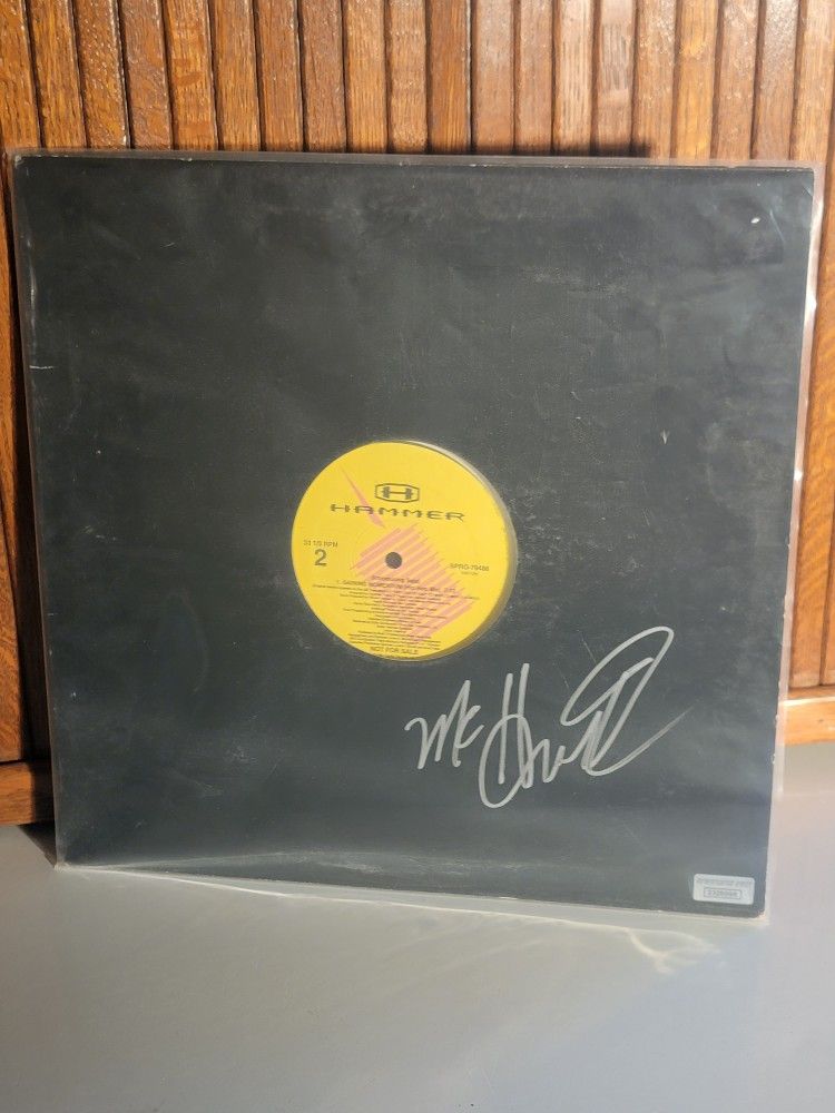 Mc HAMMER AUTOGRAPH VINYL