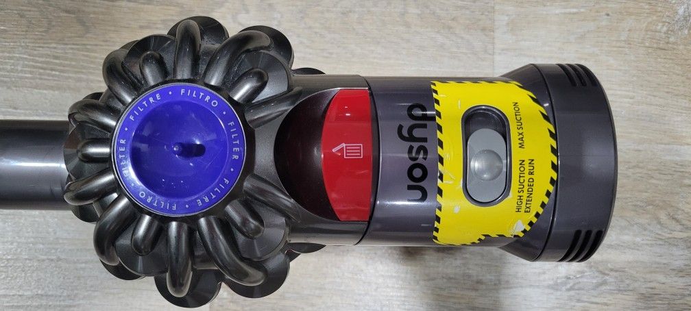 dyson v7 absolute professional vacuum