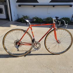 Vintage 1979 Peugeot Road Bike 50-52cm