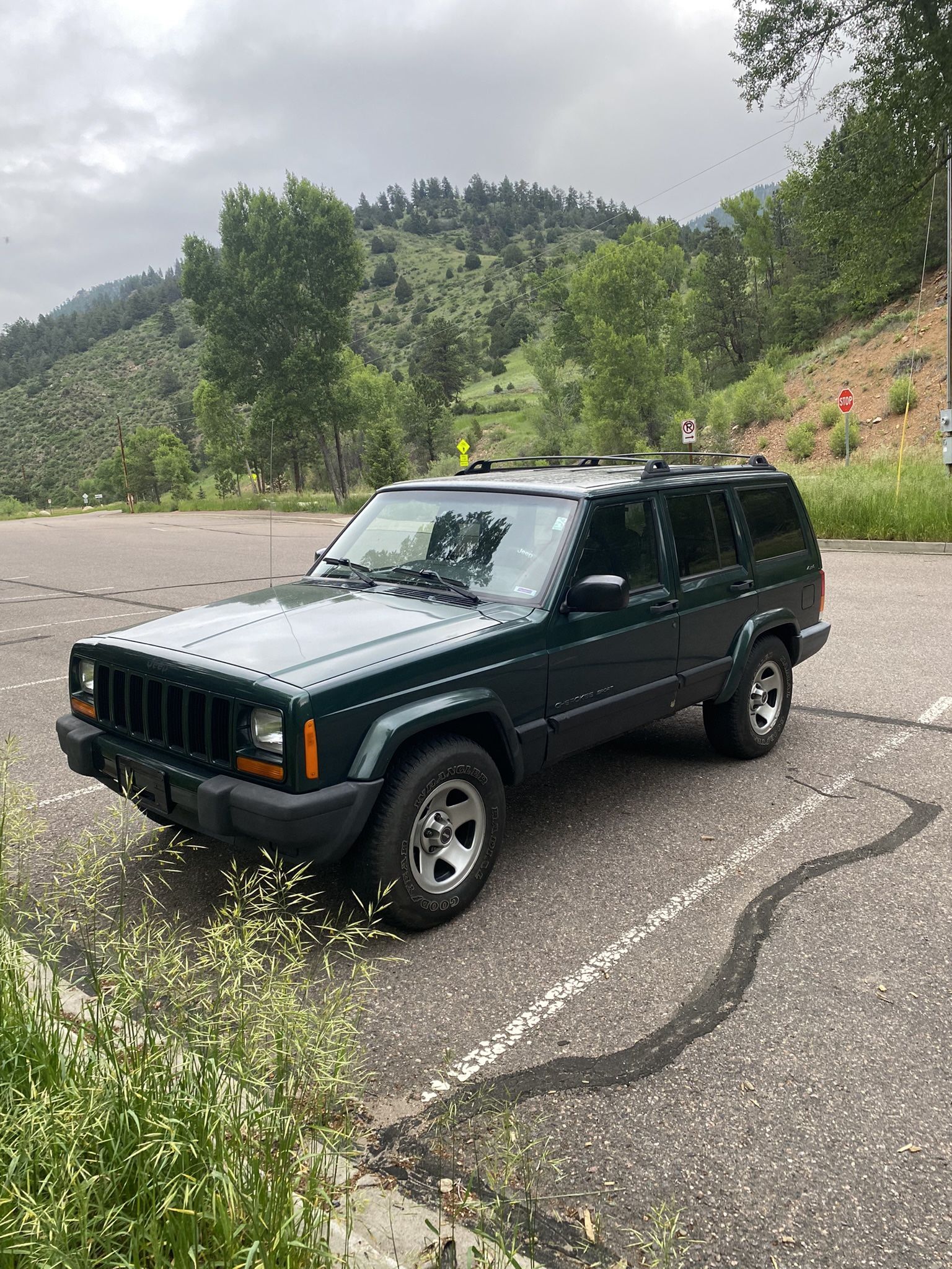 2000 Jeep Cherokee
