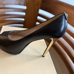 Shoes Michael Kors  Size 7 1/2 M
