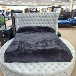 NEW Unique Round Bed King OR Queen $1 Down