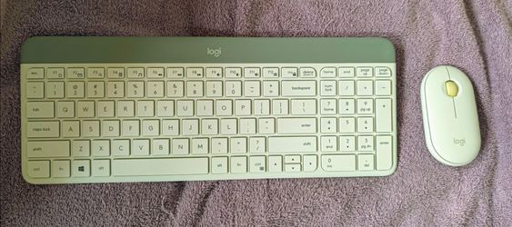 Logitech Wireless Keyboard & Mouse
