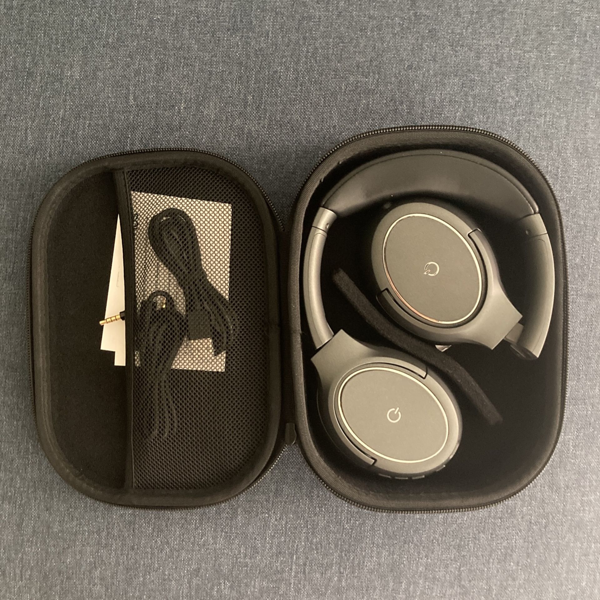 High Quality Noise Cancelling Bluetooth Headsets