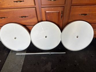 Lazy Susan 20” x 33”H