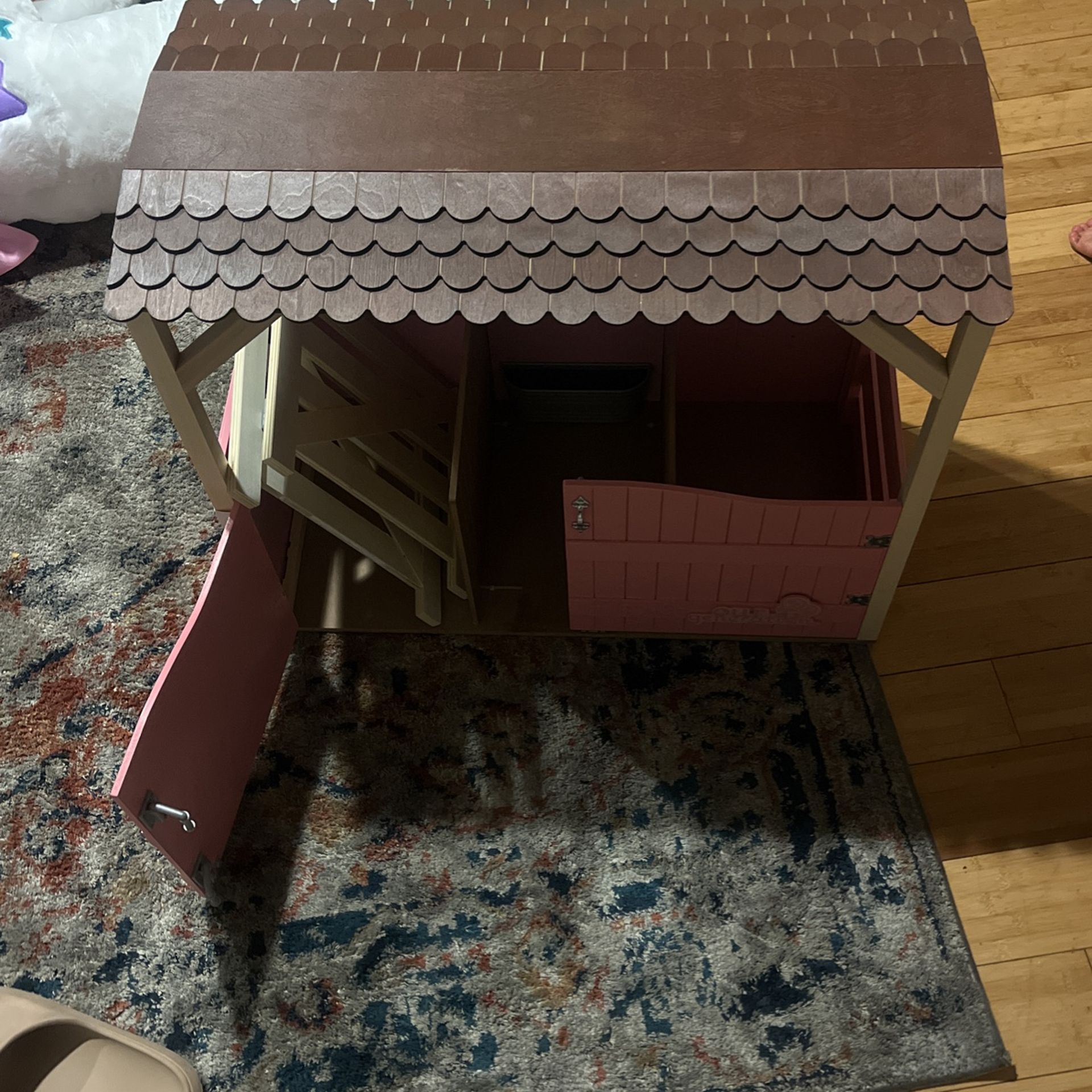 American Girl Doll Stable