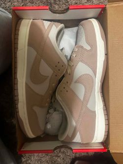 Nike Dunk Low Sneakers