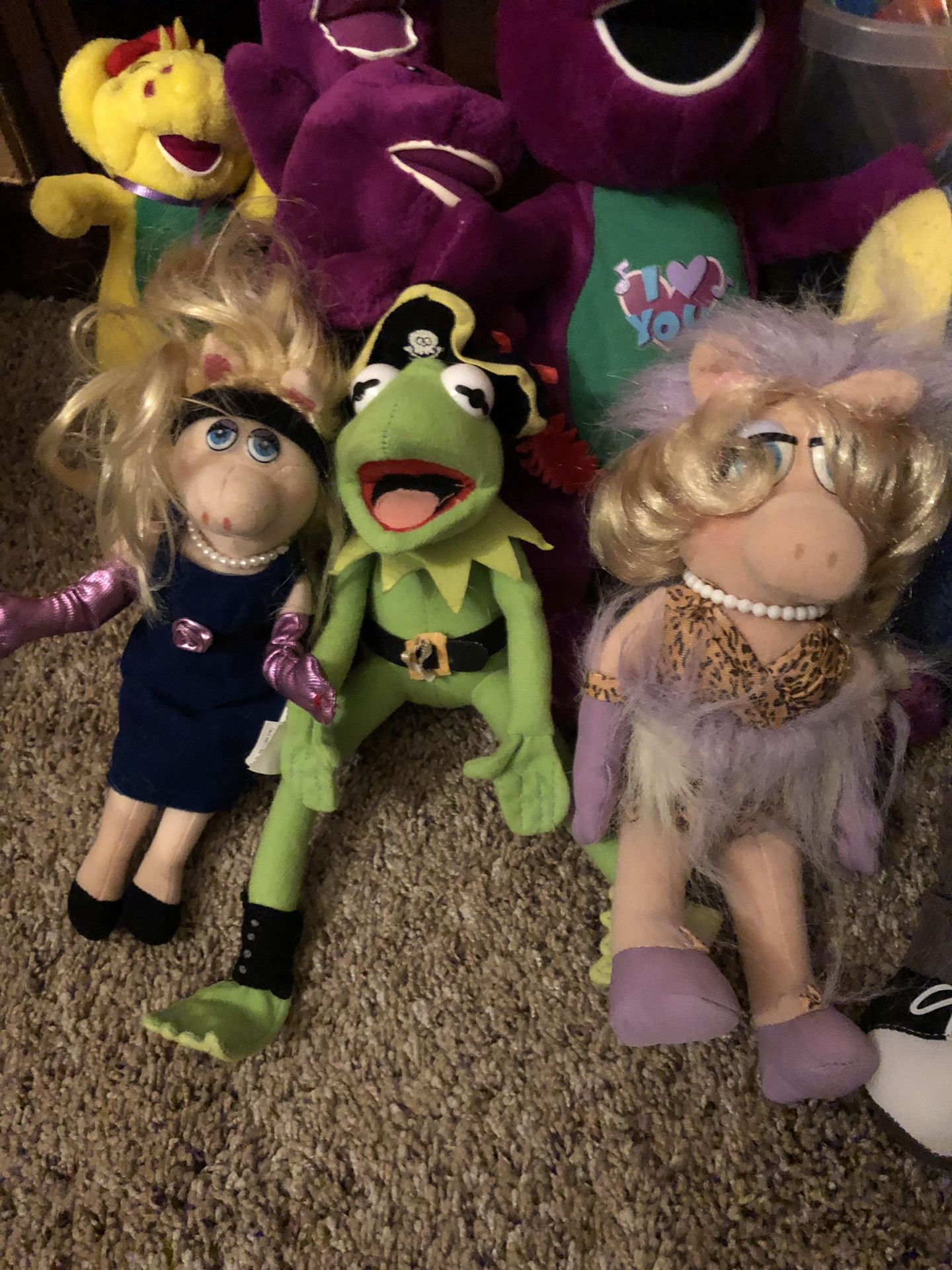 Halloween Kermit the frog 🐸 muppet pirate 🏴‍☠️ plush doll , miss piggy plush dolls $20 each