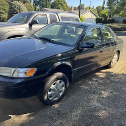 1999 Toyota Camry